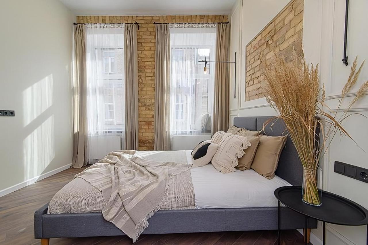 Butas Free Parking Old Town Station With Balcony *